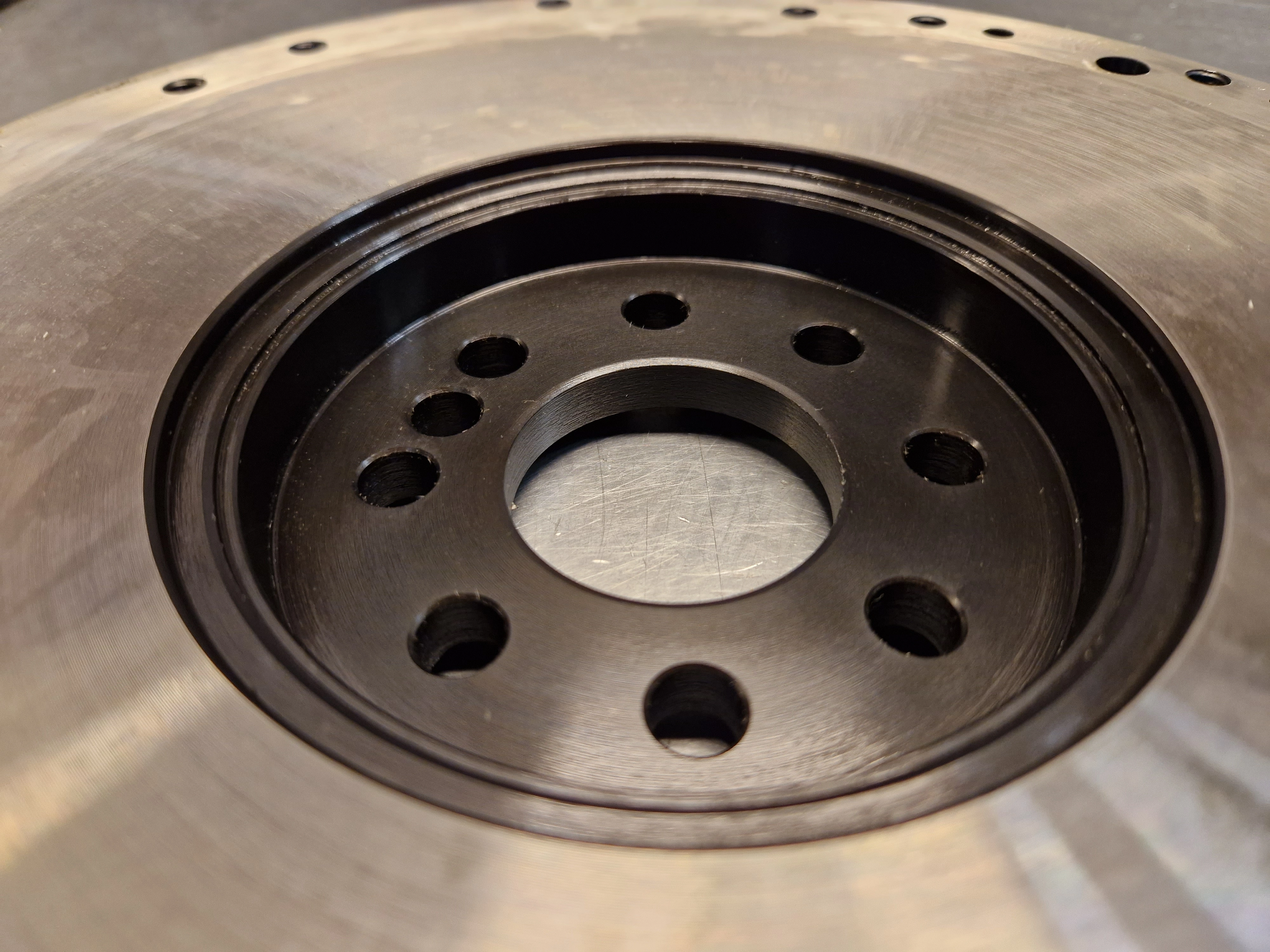 MB OM603, OM606, M104, M113 Svänghjul (240mm Sachs 765)