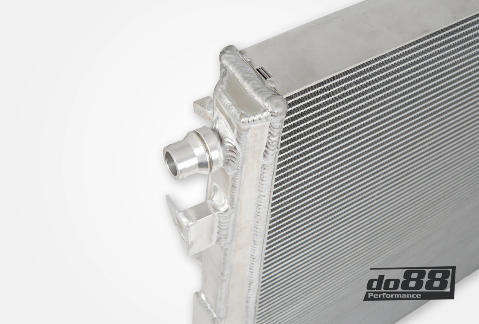 Vattenkylare/Intercooler BMW G-serie & Toyota GR Supra A90