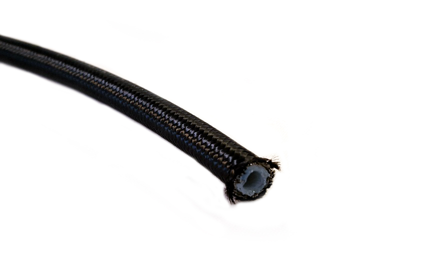 AN3 Nylon och stålomspunnen bromsslang 1/8" Svart