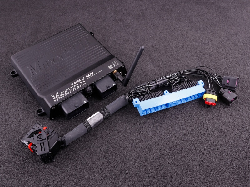 MaxxECU Race motorstyrning PNP - S14a / S15 SR20 (64-pin)