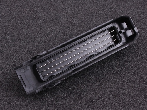 AUDI AAN / 3B ECU kontakt