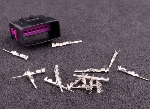 Kontaktdon 16-pin stiftdon Delphi GT150