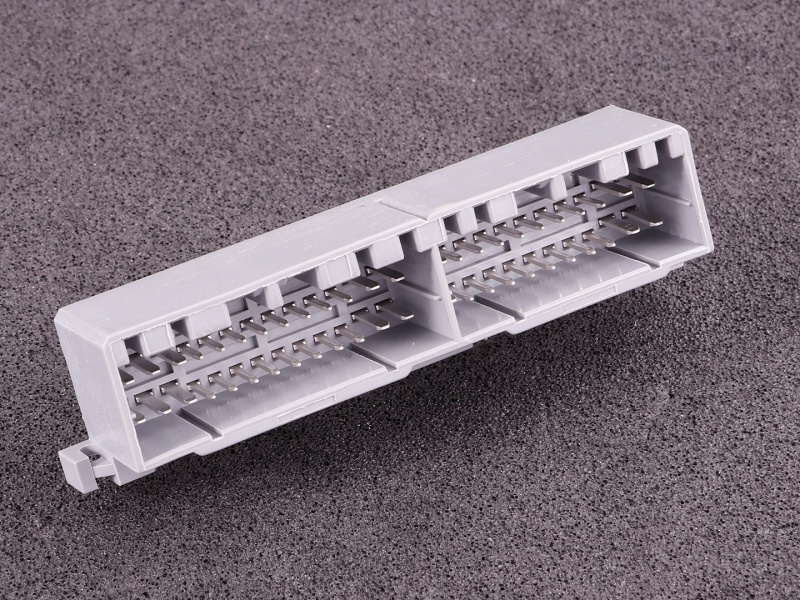 ECU kontakt Mazda MX5 (40-pin)