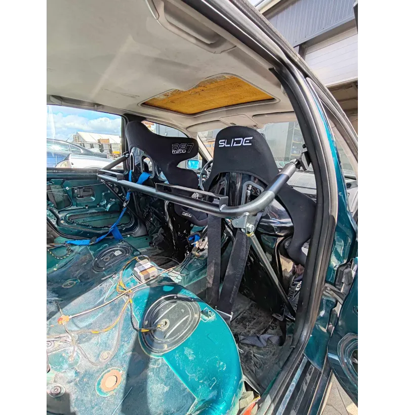 BMW E36 Bältesinfästning / Harness Bar