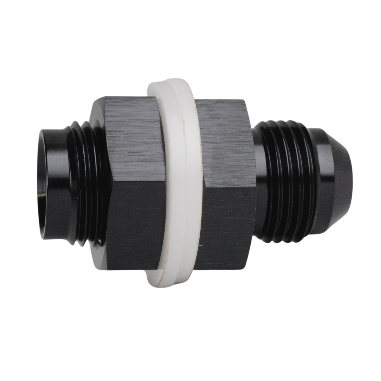 AN8 tankgenomföring